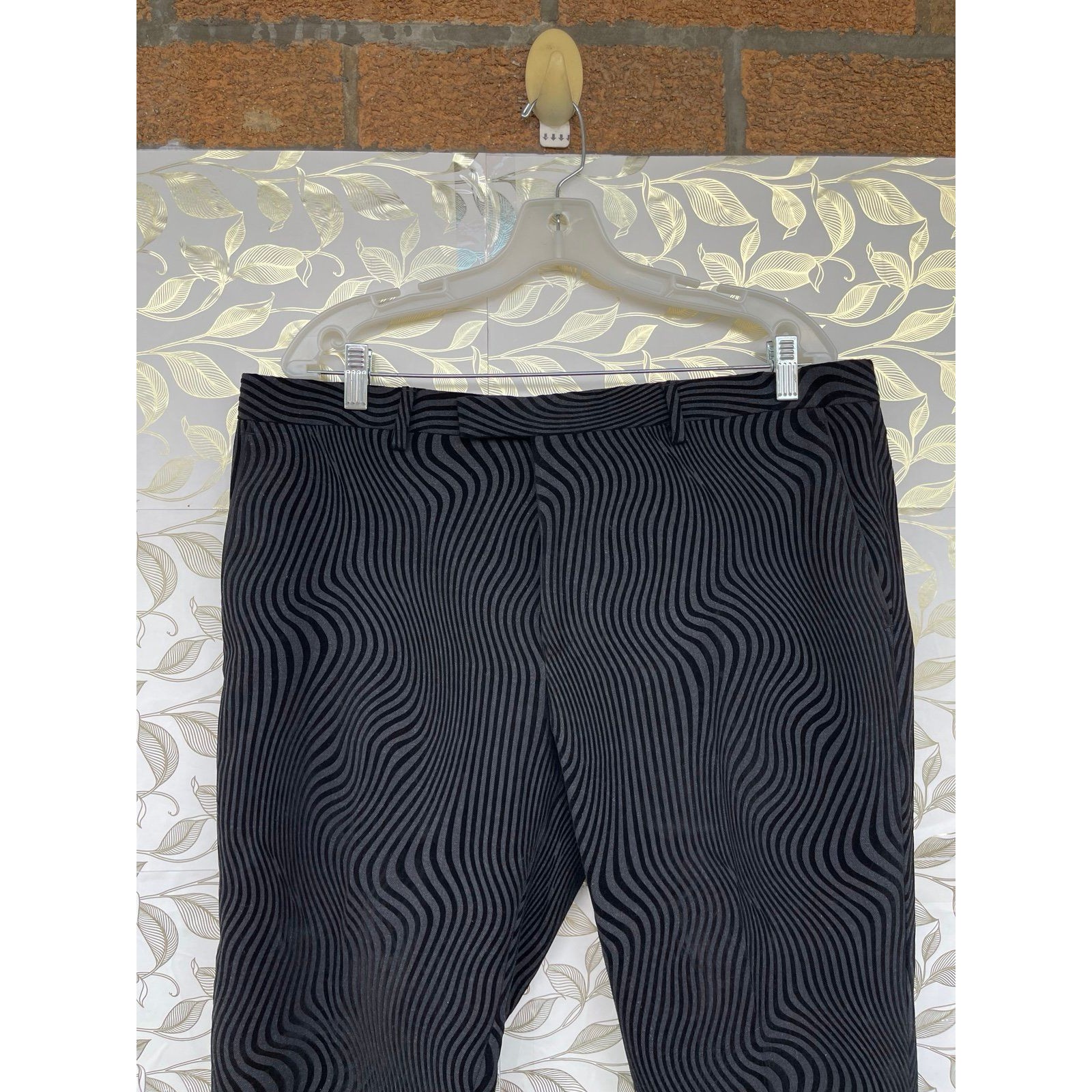 Twisted Tailor Torrance Black Velvet Swirl Dress Pants Size 38 — image 2 of 8